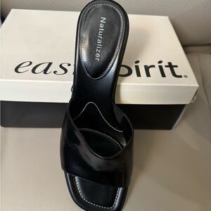 New Naturalizer slides, 9W, black